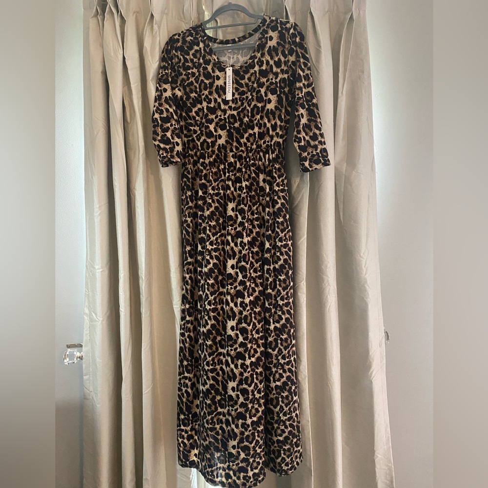 WNEEDU Maxi Dress